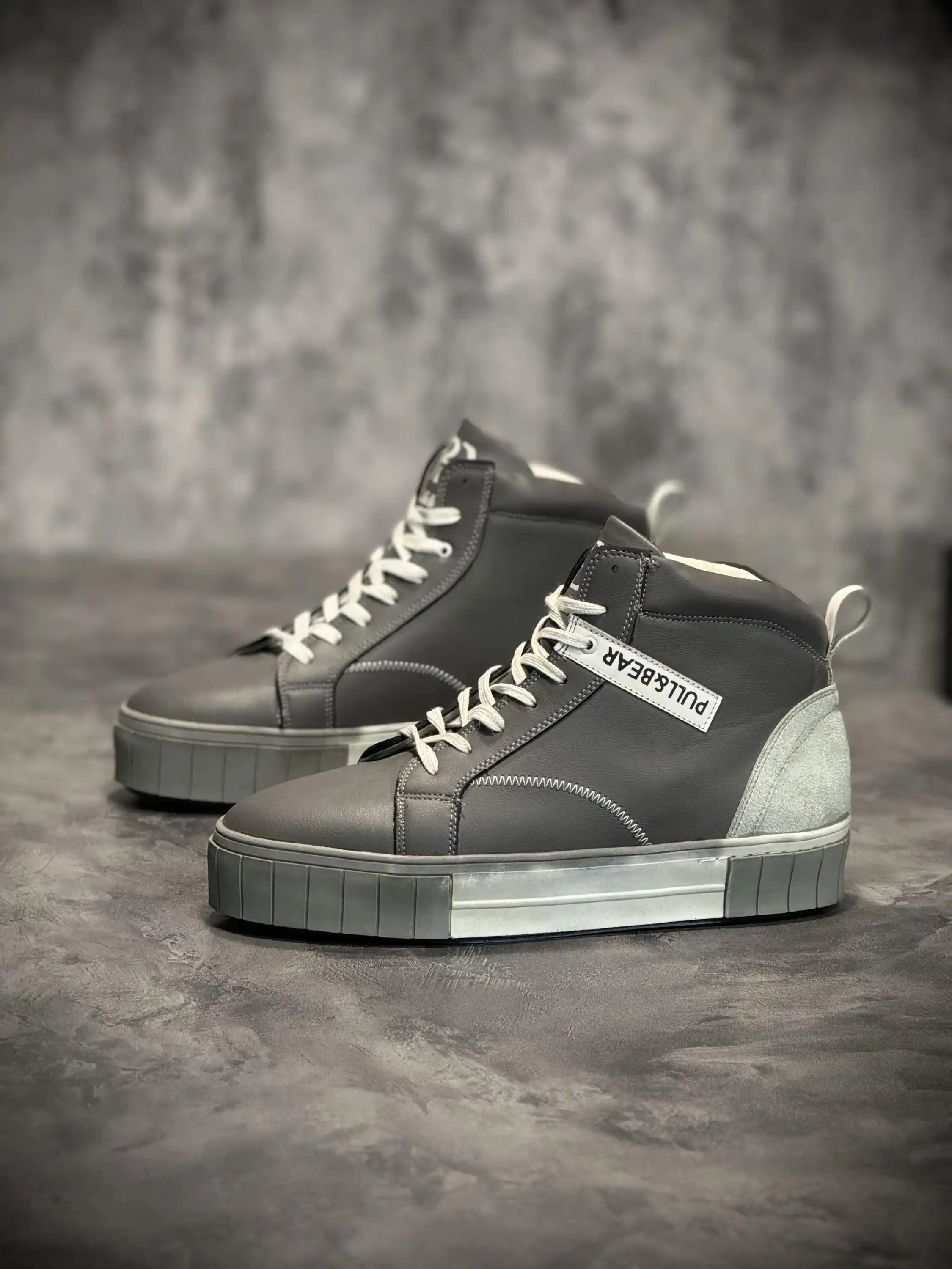 تخفیف ویژه کفش کتونی ساقدار کد135